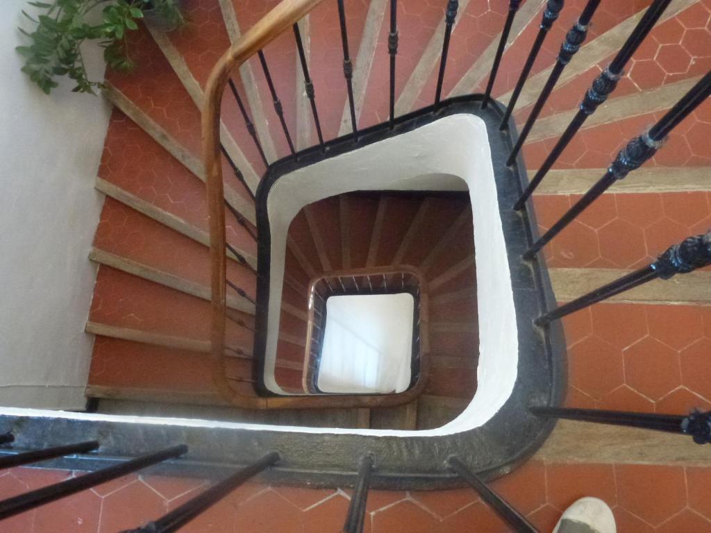 L'Auberge Espagnole - Bed & Breakfast Apt Ngoại thất bức ảnh